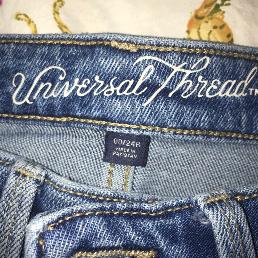 Universal Thread Wide Leg Jeans - Picture 6 of 6